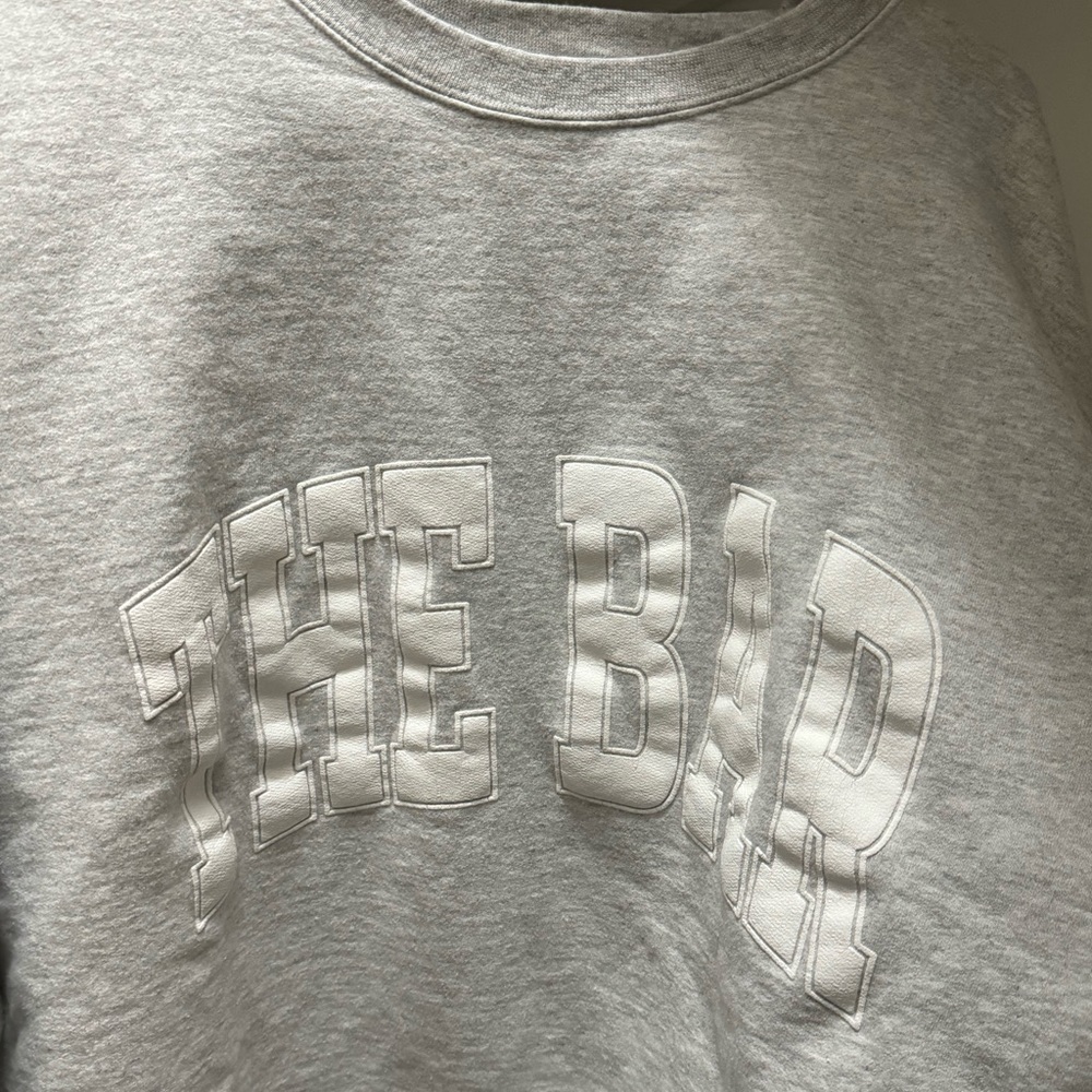 The Bar gray sweatshirt size 2XL